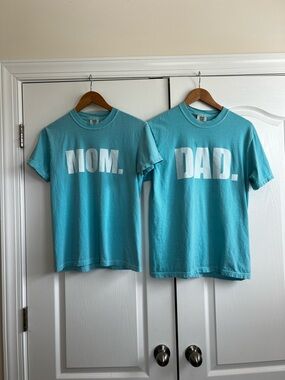 Comfort Colors Set of 2 Light Blue shirts "MOM” and “DAD”